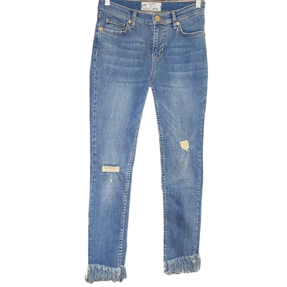 Free People Medium Wash Great Heights Frayed Fringe Hem Skinny Jeans Size 26 - Picture 2 of 11
